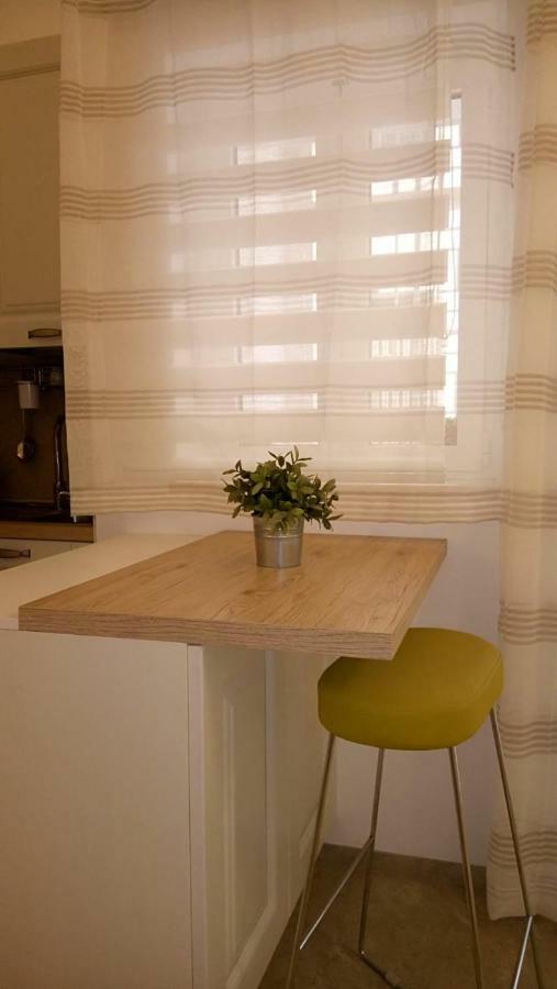 Dimora Del Mar Apartment โปลีญาโนอามาเร ภายนอก รูปภาพ